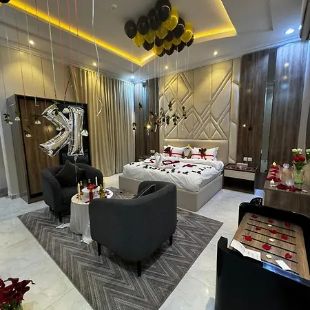 فندق هوم ليا للشقق الفندقيه Riyadh Exterior photo